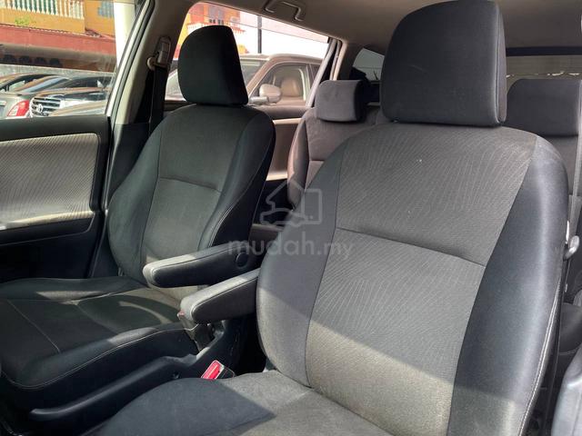 2010 Toyota WISH 1.8 S (A) 143KMIL FULL SERVIS ORI - 5