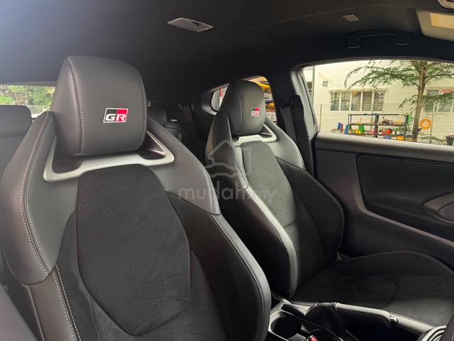 2025 Toyota GR YARIS 1.6 RZ HIGH PERFORMANCE (A) - 4