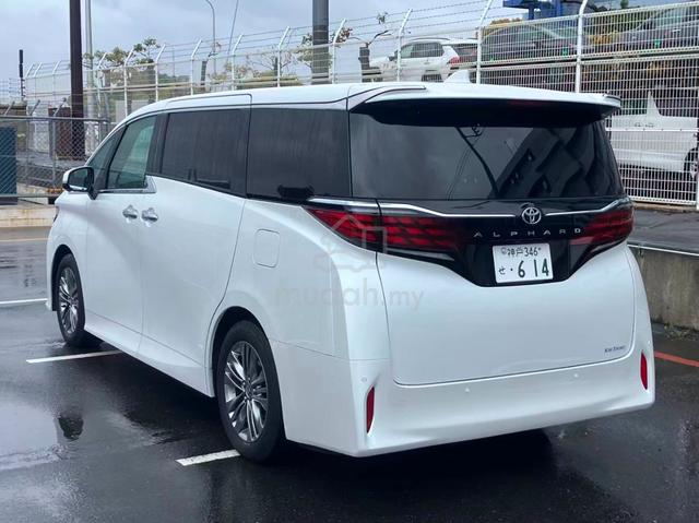 TOYOTA ALPHARD 2.5cc Z SUNROOF YEAR 2024 - 4