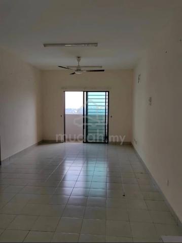 Seruling Apartment 4