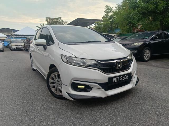 2019 Honda JAZZ 1.5 V FACELIFT (A) Full Loan - 2