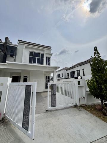 Setia Tropika @ Calidora (Cluster Endlot House For Rent) 1