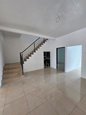 Machang Bubok 2storey Terrace | No facing house park more car 1
