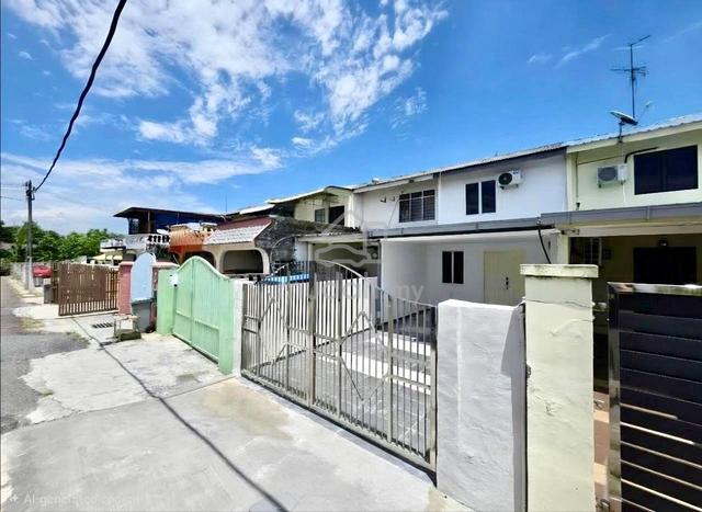 Full loan TMN RINTING JLN MERANTI 2 storey low cost garden view extend 1