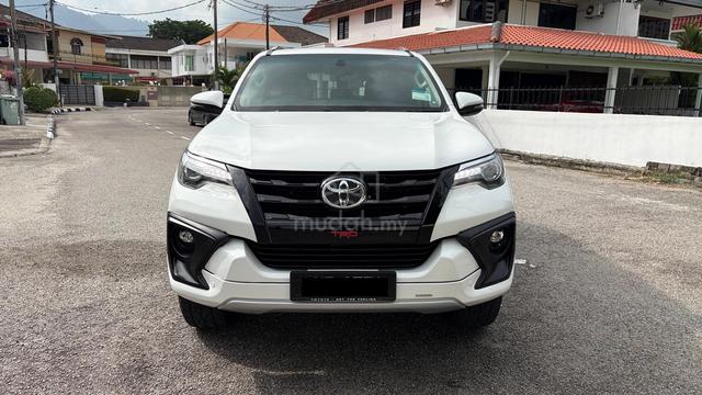 2017 Toyota FORTUNER 2.7 SRZ 4X4 2TR-FE (A) - 1