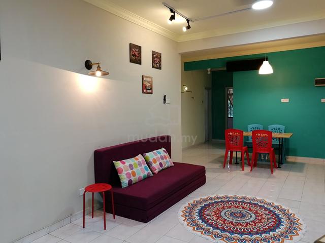 Pangsapuri Pelangi (Ayer Keroh) 1