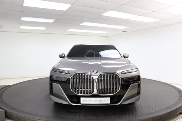 2024 Bmw 7 SERIES 3.0 50E XDRIVE M SPORT MY23 G70 - 1