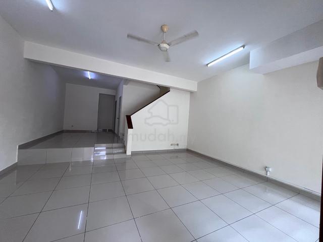Palm Walk 3 Below Market For Sale 2