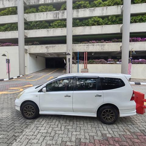 2013 Nissan GRAND LIVINA 1.8 CLASSIC/COMFORT (A) - 1