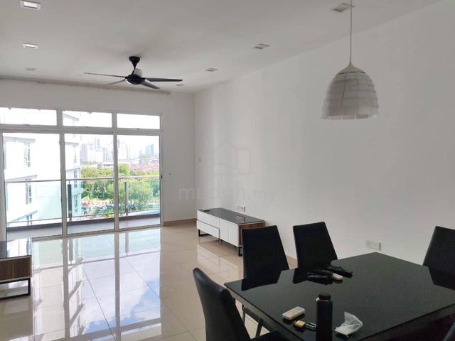 M Condominium @ Larkin 1