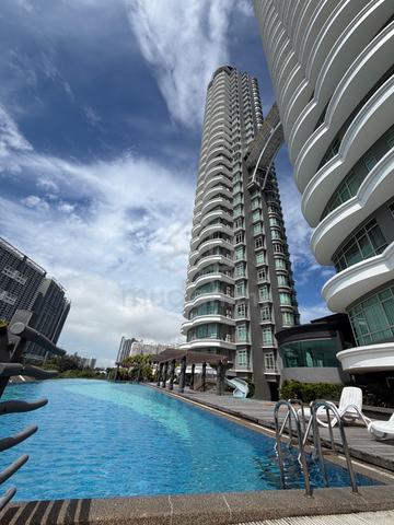 The View Condominium (Twin Towers) 1