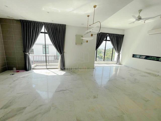 CHEAPEST🔥 3.5 Storey Semi D Kingsley Hills Putra Height Subang MURAH❗ 4
