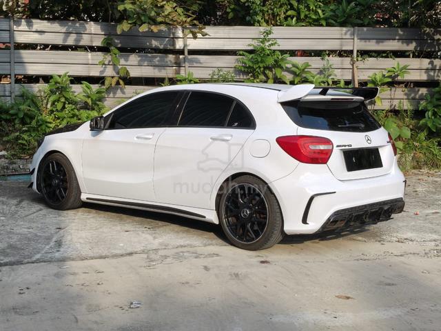 2015 Mercedes Benz A250 AMG 2.0 FREE WARRANTY - 2