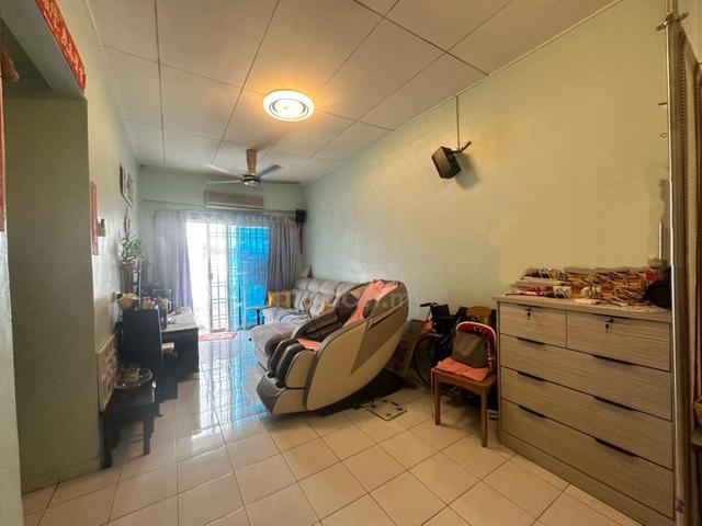 Sri Kenari Apartment 1