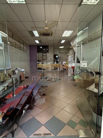 Jalan air putih ground floor shop lot for rent 1