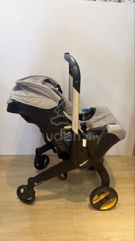 Doona Car Seat Stroller - photo 5 of 6