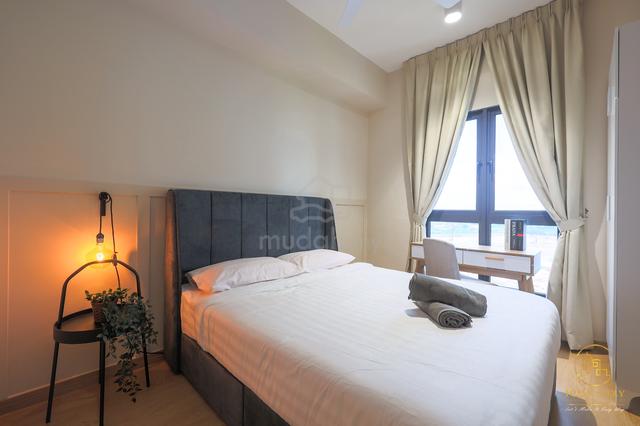 Maya Bay Room Rental 1