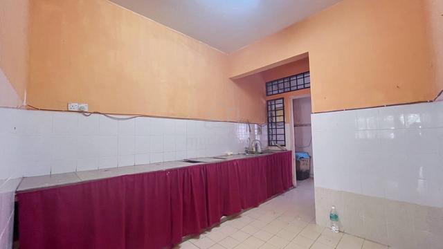[BIG UNIT] Terrace 2 Storey Taman Tasik Semenyih For Rent Immediately 3