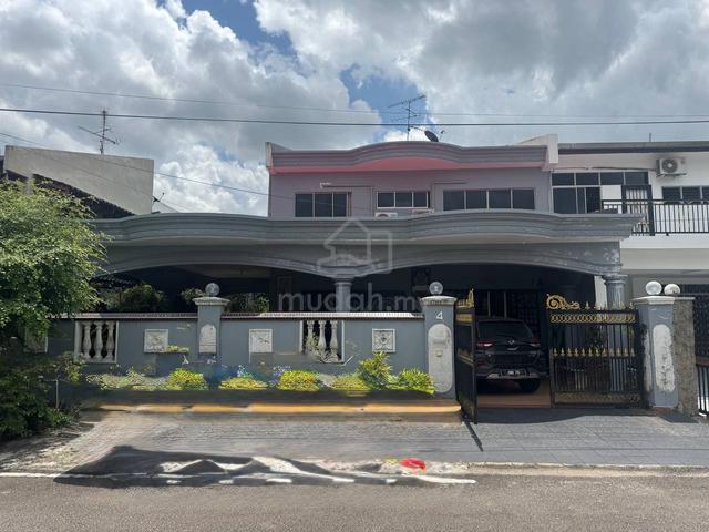 Taman Nong Chik, Semi D 1