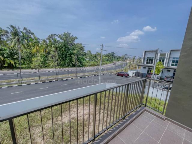 Corner Lot TAMAN LA CASA LUNAS‼️NEW HOUSE 100% LOAN‼️BOOKING RM1000‼️ 5