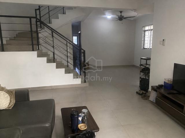 6BR 3 Storey Terraced House @ Laman Rimbunan, Kepong, Kuala Lumpur 1