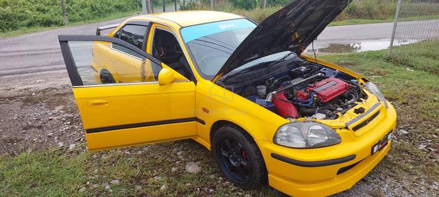 1997 Honda CIVIC Engine b18b doch vtec - 4