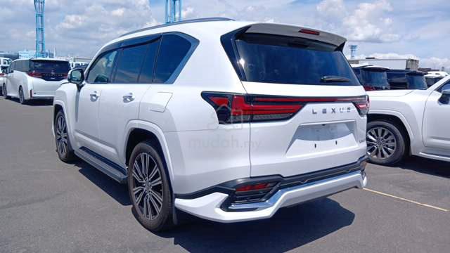 INC 2023 Lexus LX600 3.4 Black Interior,Modellista - 2