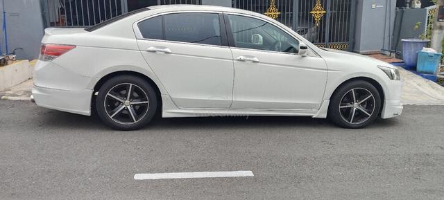 2010 Honda Accord 2.4 i-VTEC (A) - 4