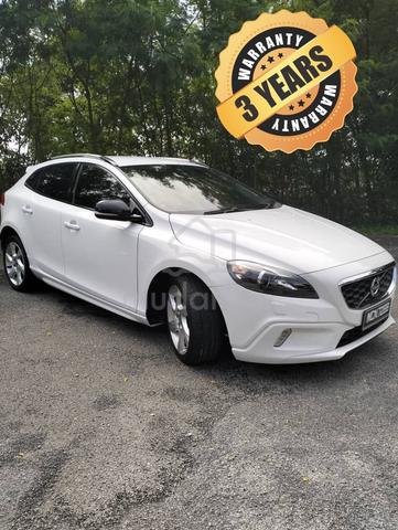 2014 Volvo V40 Cross Country 2.0 T5 Turbo Sporty - 1