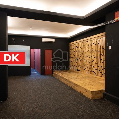 Seri Kembangan Intermediate Shop for Rent, Putra Walk 1