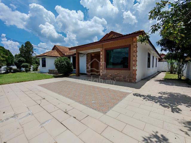 BIG 9000sf Single Storey Bungalow Bandar Rinching Semenyih 1