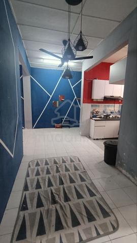 Flat Taman Dahlia 1