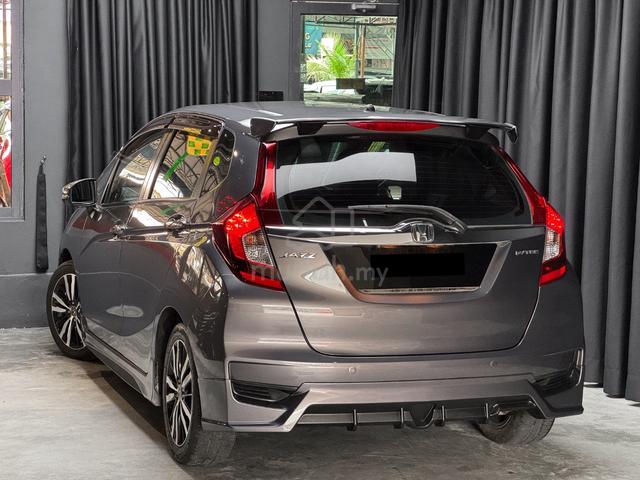 2020 Honda Jazz 1.5 V i-VTEC (Push Start/Leather S - 2