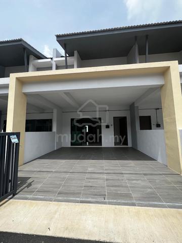 2-Stroey House New 15/SS9 Bandar Tasek Mutiara Simpang Ampat For Rent 1