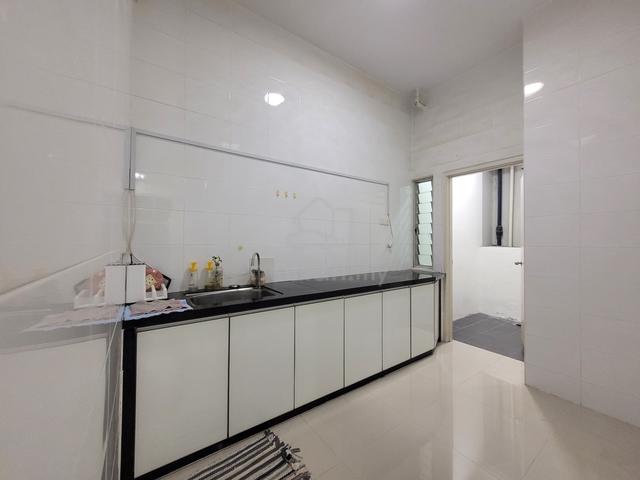Boulevard Condominium (BLVD) 1