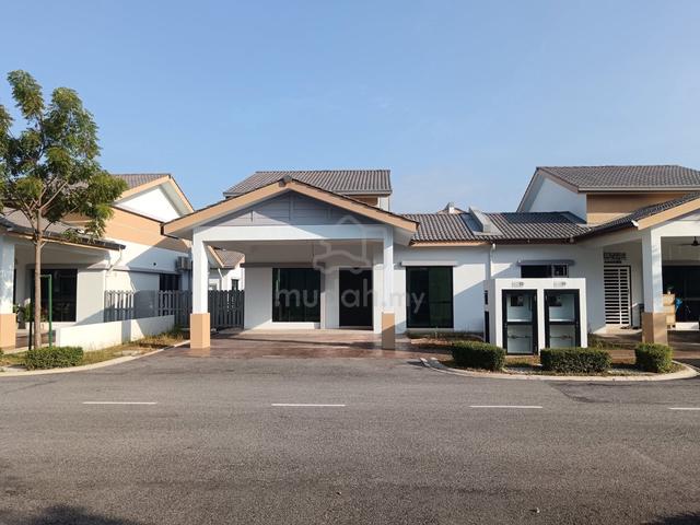 Freehold Semi-D |  Nusa Cinta Bertam | Clubhouse | Gated & Guarded 1