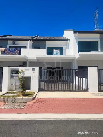 Brand New 2-Storey House for Sale @ Bayu Homes, Taman Saga 3, Klang 1
