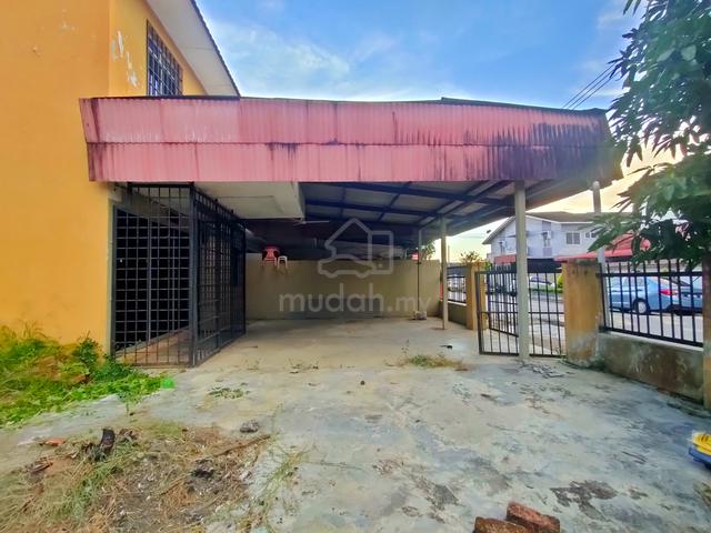 Sabak Bernam, Corner Lot Teres 2 Tingkat di Pekan Sabak Untuk Dijual 3