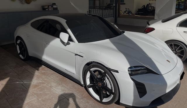 2021 Porsche TAYCAN 10.0 4S (A) - 3