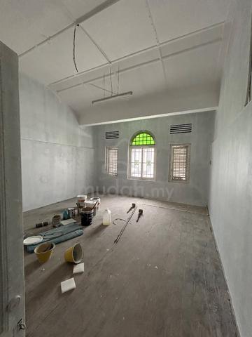 Prewar Shophouse at UNESCO Area 1