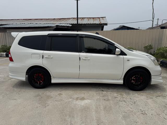 2012 Nissan GRAND LIVINA 1.6 IMPUL (A) - 2