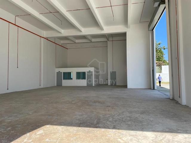 Corner Lot 1.5 storey Semi D Nilai 3 warehouse Factory Freehold XME 1