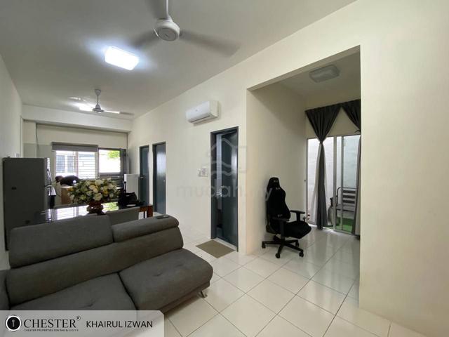 Furnished End Lot Lower Floor | Townhouse KITA BAYU CYBERSOUTH 1