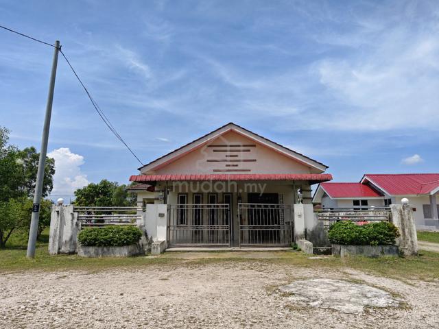 Banglo Tanah Luas5,231sqft RPT Pengkalan Lahat 5 bilik 1