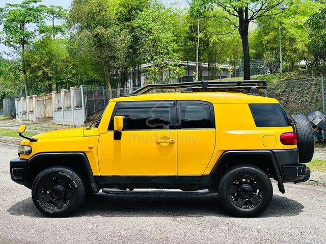 2012 Toyota FJ 4.0 CRUISER (A) - 5