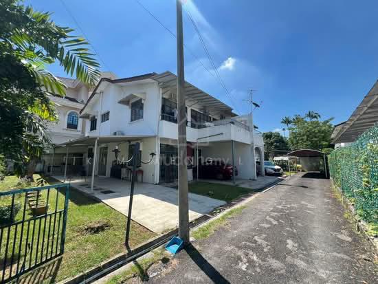 Bungalow House / Taman Kaya Bungalow, Jalan Ipoh 1