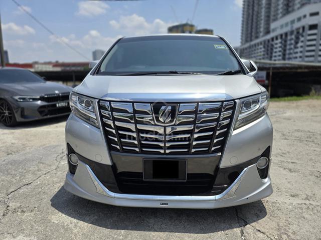 2015 Toyota ALPHARD 2.5 8 SEATERS 360 CAM WARRANTY - 2