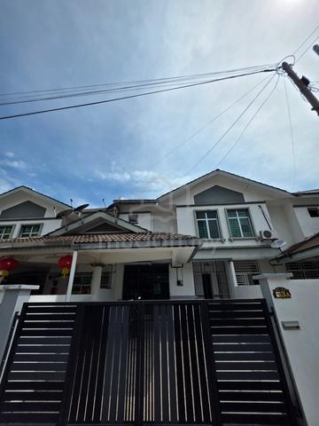 Double storey terrace house 1