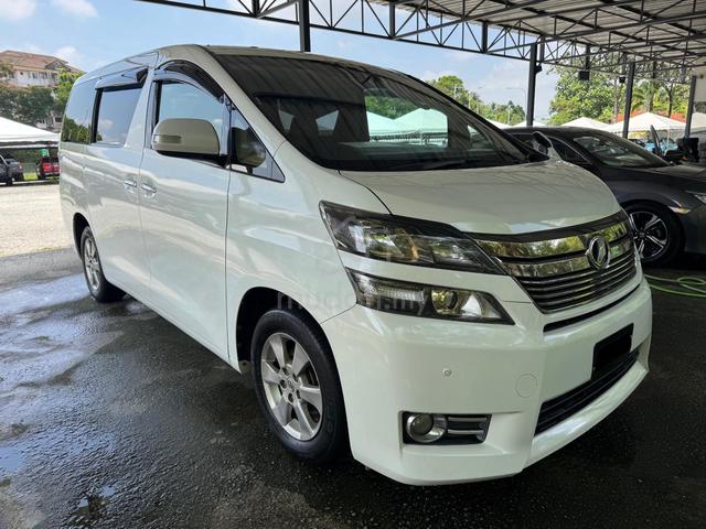 GOLDEN EYE JUST SRVICED 2012 Toyota VELLFIRE 2.4 X - 4
