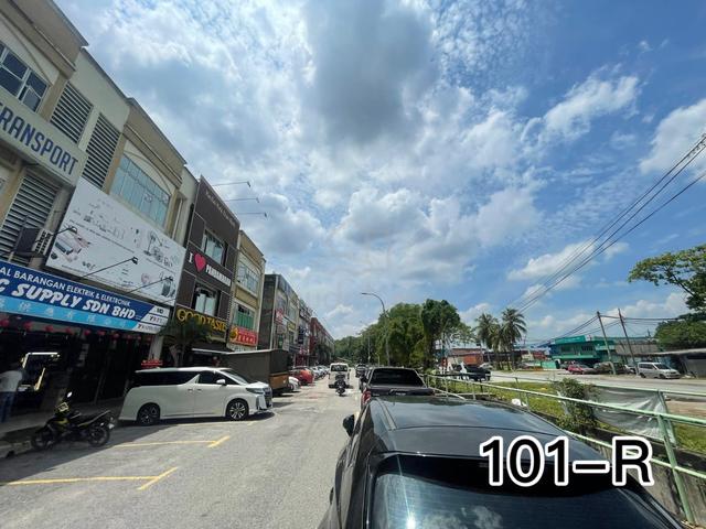 [Facing Mainroad] Taman Ehsan jaya pandamaran Office Space 20*70sqft f 1